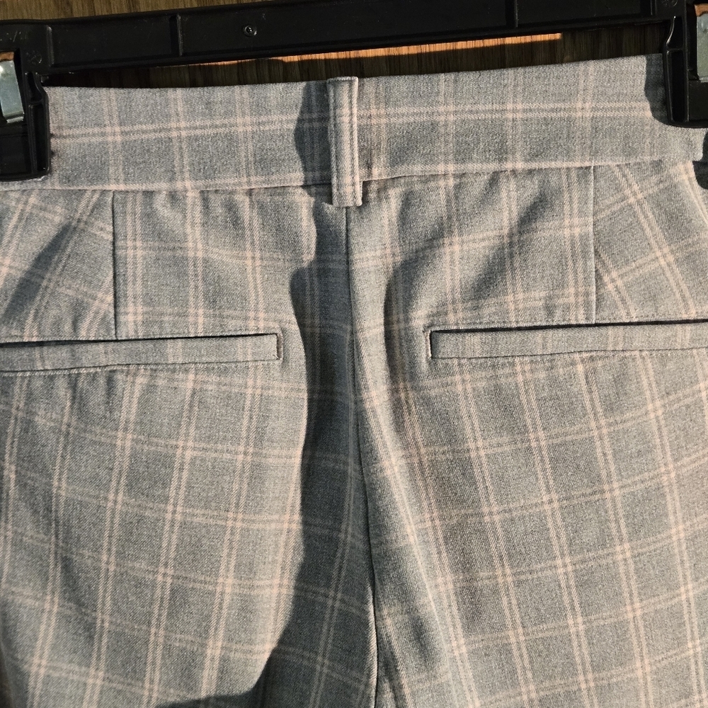 Express Columnist Gray Plaid Barely Boot Pants Si… - image 4